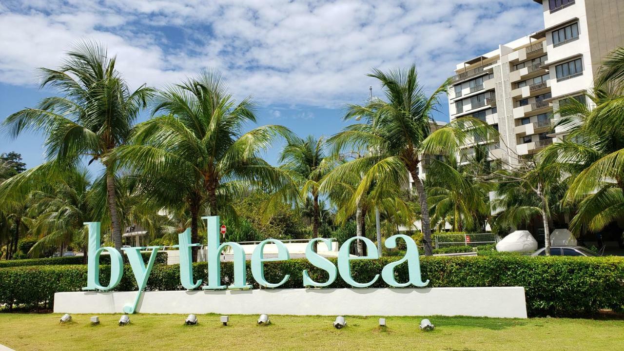 By The Sea Beach Luxury Resort - Бату-Ферринги Экстерьер фото